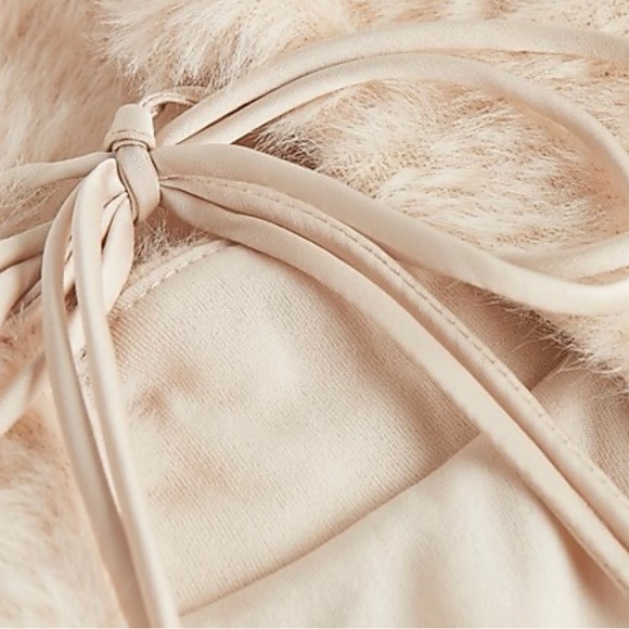 NWOT Express Cozy Knit Mock Neck
Sleeveless Open Back fuzzy above knee dress 👗 - Picture 4 of 16